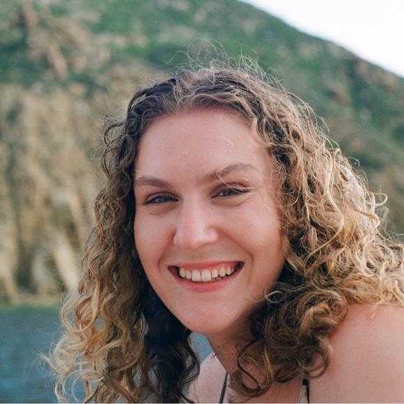 Meet your Posher, Drue - Picture 1 of 2